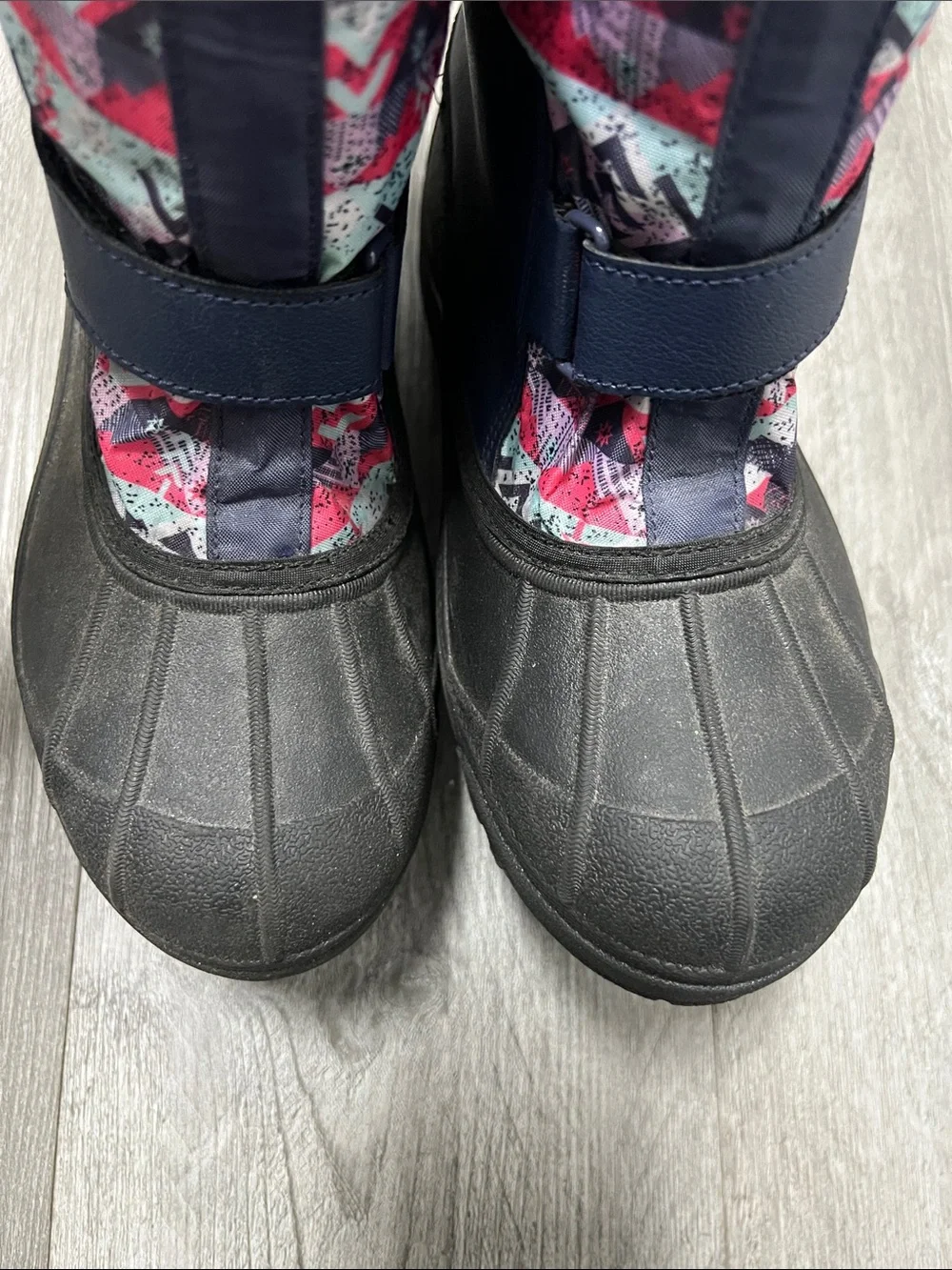 Columbia Powderbug Plus ll Snow Boot Big Girls 400g Insulated Waterproof/ size 5